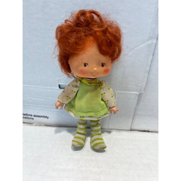 Cafe Ole Doll Strawberry Shortcake Apple Dumpling Doll - Picture 1 of 6